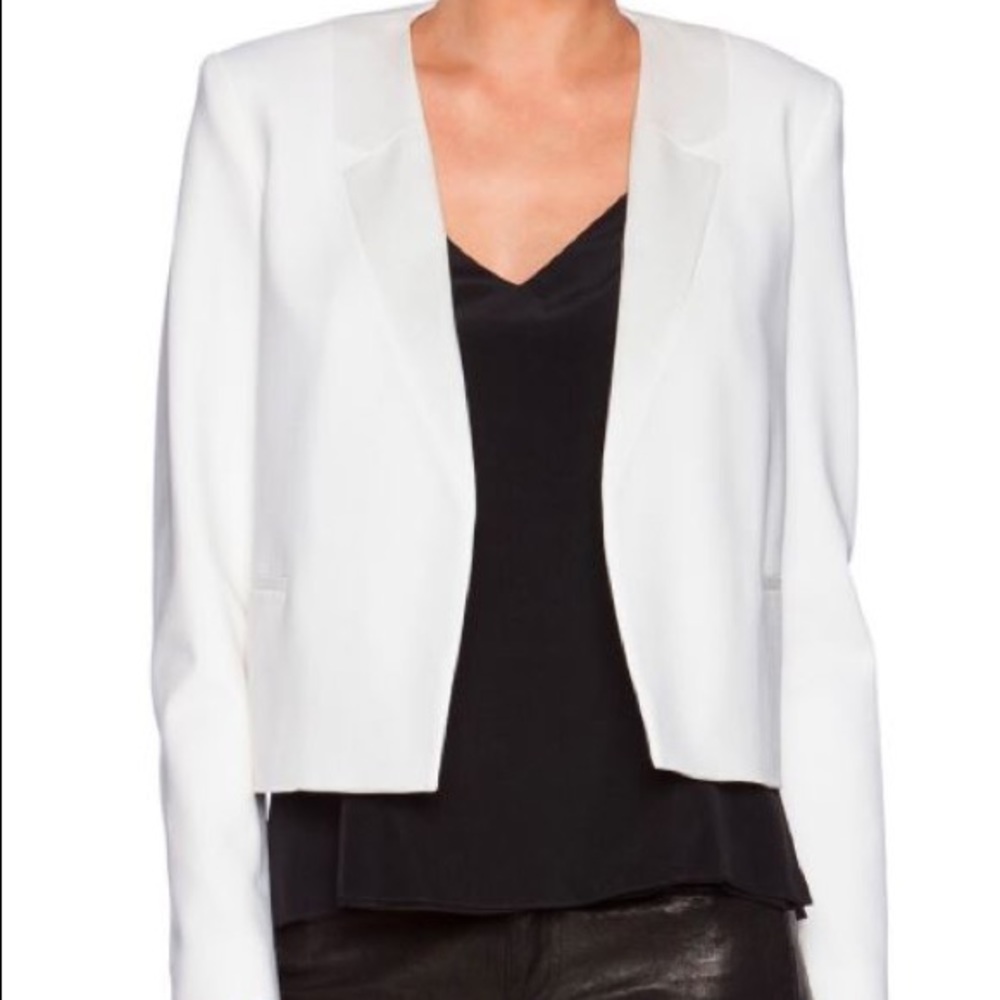 NWOT Theory Nabiel Modern Blazer, Ivory, Size 4